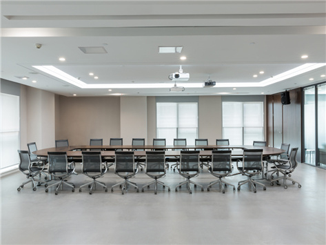 現(xiàn)代辦公家具廠家定制需要有的性能